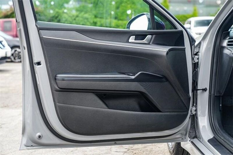 2022 Kia K5 GT-LineImage 21