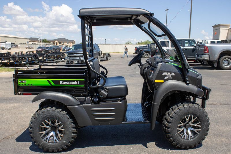NEW 2027 KAWASAKI MULE SX 4X4 XC LE Image 2