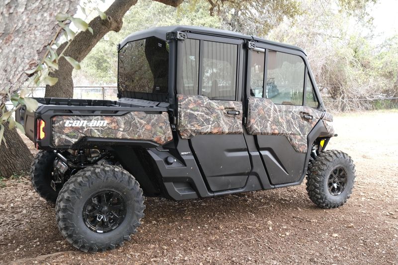 2025 Can-Am DEFENDER MAX LIMITED CAB HD10 WILDLAND CAMOImage 3