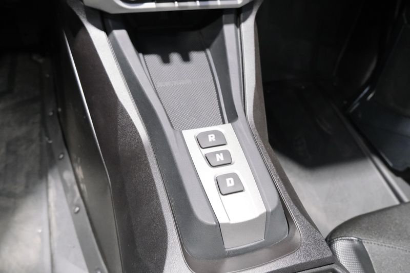 NEW 2026 POLARIS SLINGSHOT SL AUTODRIVE Image 11