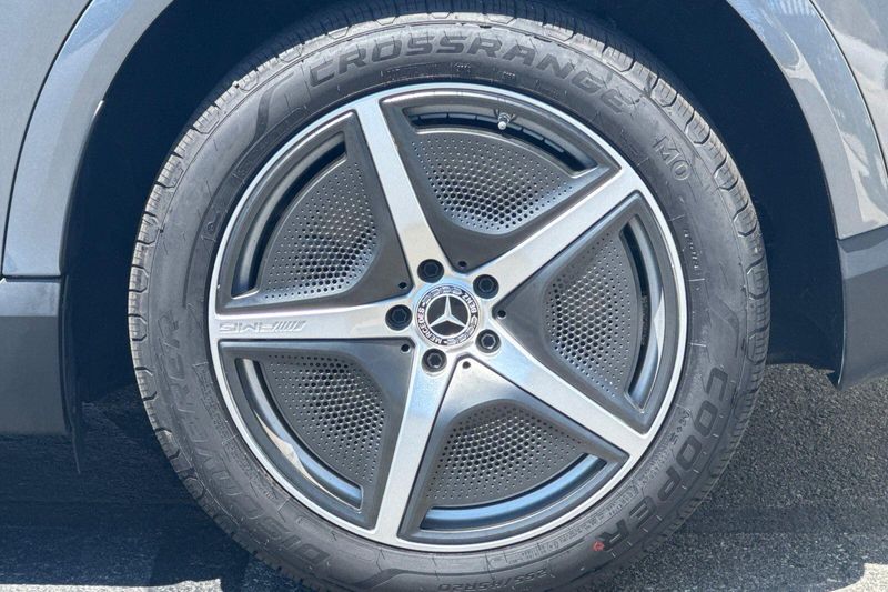 Used 2025 Mercedes-Benz EQE 350 SUVImage 34