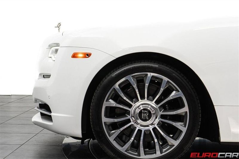 Used 2018 Rolls-Royce Dawn *BESPOKE INTERIOR * IMMACULATE CONDITION*Image 16