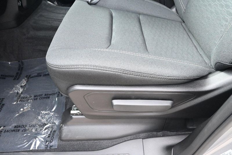 2025 RAM 1500 TradesmanImage 14