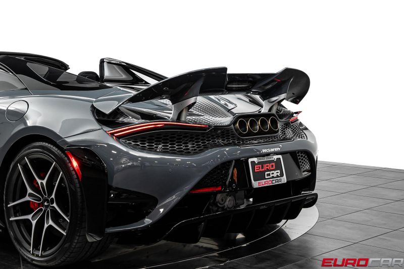 2022 McLaren 765LT *HUGE CARBON INTERIOR OPTIONS * FRONT PPF*Image 23
