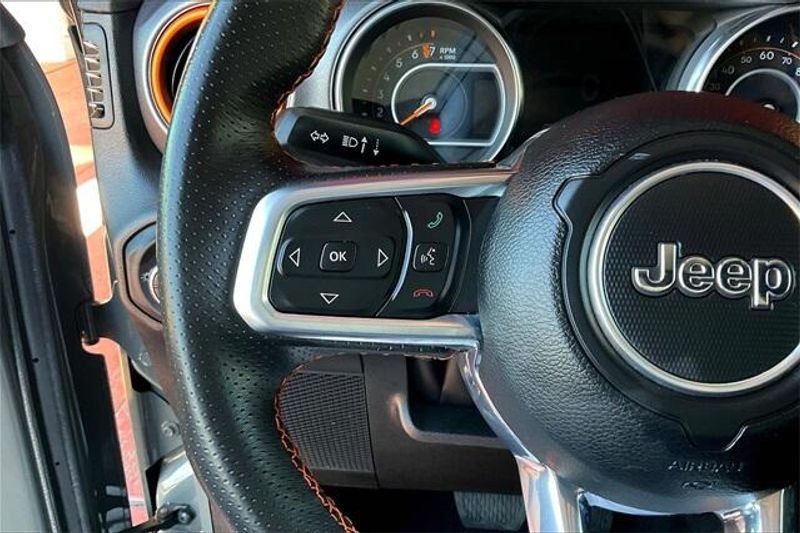 Used 2023 Jeep Gladiator MojaveImage 18