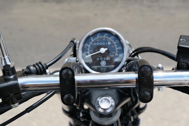 2025 Yamaha V STAR 250 RAVEN Image 11