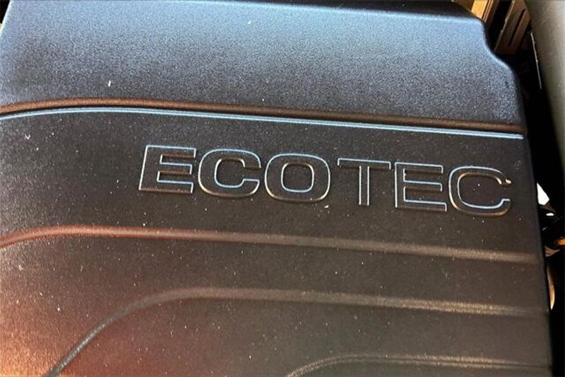 2023 Chevrolet Equinox LTImage 32