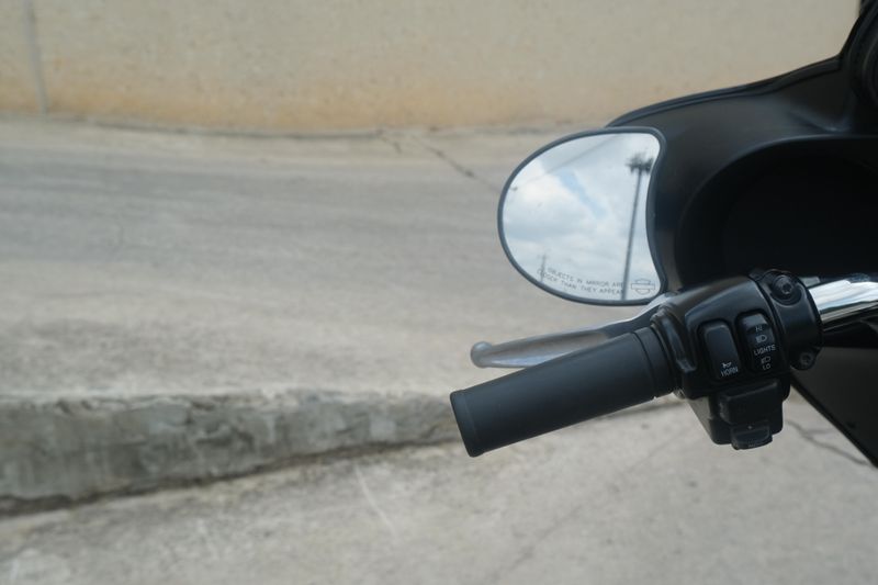 2011 HARLEY STREET GLIDE PURPLE Image 20