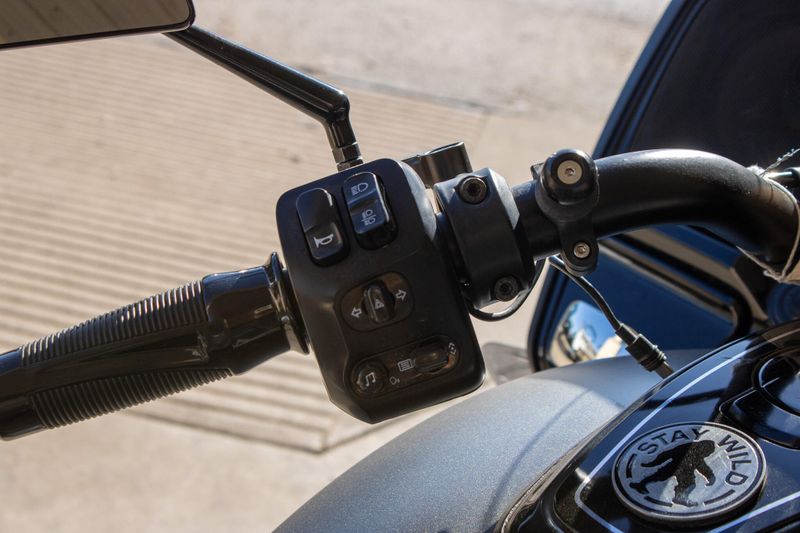 USED 2023 INDIAN MOTORCYCLE CHALLENGER DARK HORSE Image 20