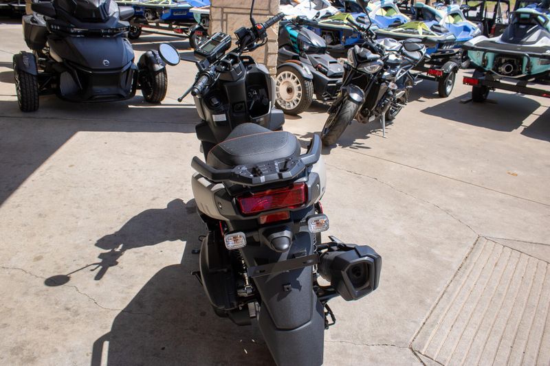 NEW 2026 YAMAHA ZUMA 125 Image 9