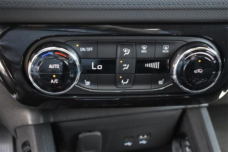 2025 Chevrolet TrailBlazer LTImage 29