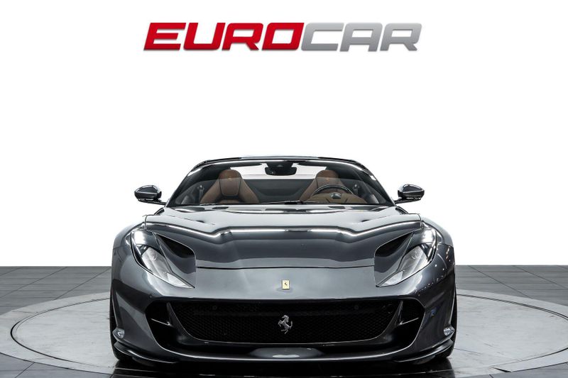 2022 Ferrari 812 GTS *AIRBRUSHED SCUDERIA LOGO * SUSPENSION LIFTER*Image 10