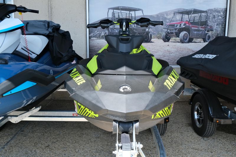 USED 2023 SEADOO SPARK TRIXX 3-UP ROTAX 900 HO ACE IBR Image 2
