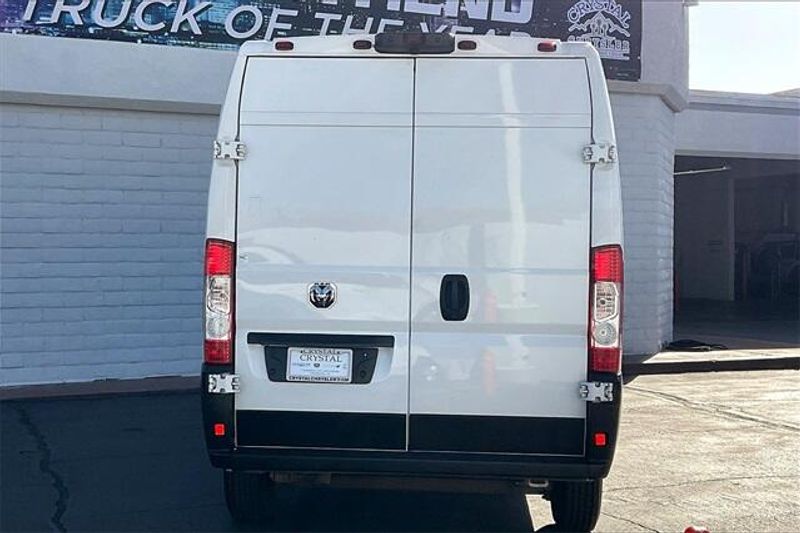 2023 RAM ProMaster 2500 High RoofImage 3