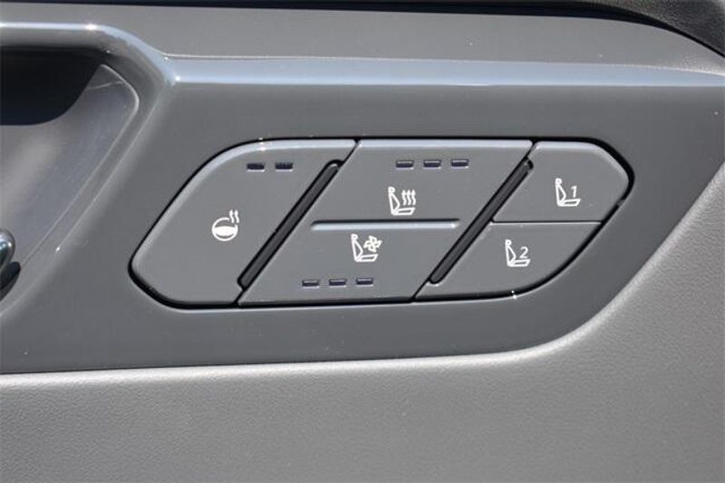 New 2026 Kia EV9 LandImage 25
