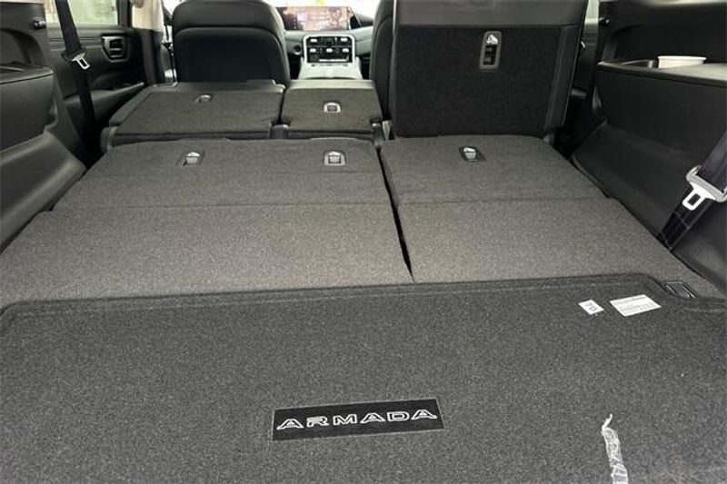 New 2025 Nissan Armada SVImage 13