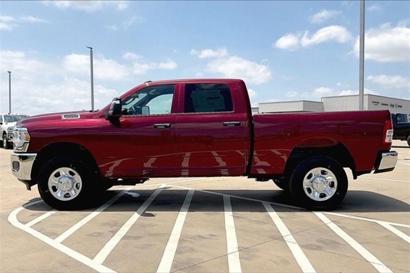 2024 RAM 2500 Tradesman Crew Cab 4x4 6