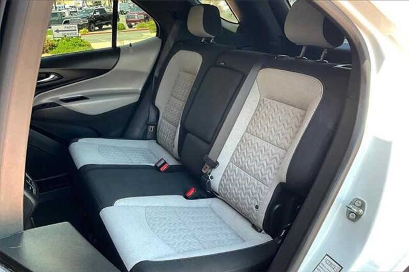 2023 Chevrolet Equinox LTImage 25