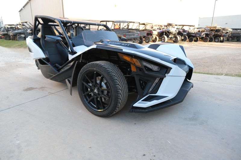 2024 Polaris SLINGSHOT SLR AUTODRIVE MOONLIGHT SHADOWImage 15