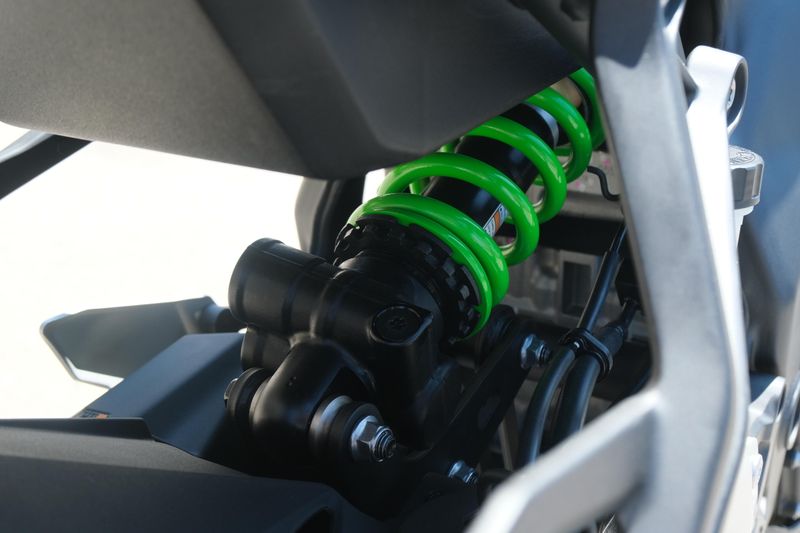 NEW 2026 KAWASAKI NINJA ZX4RR ABS Image 10