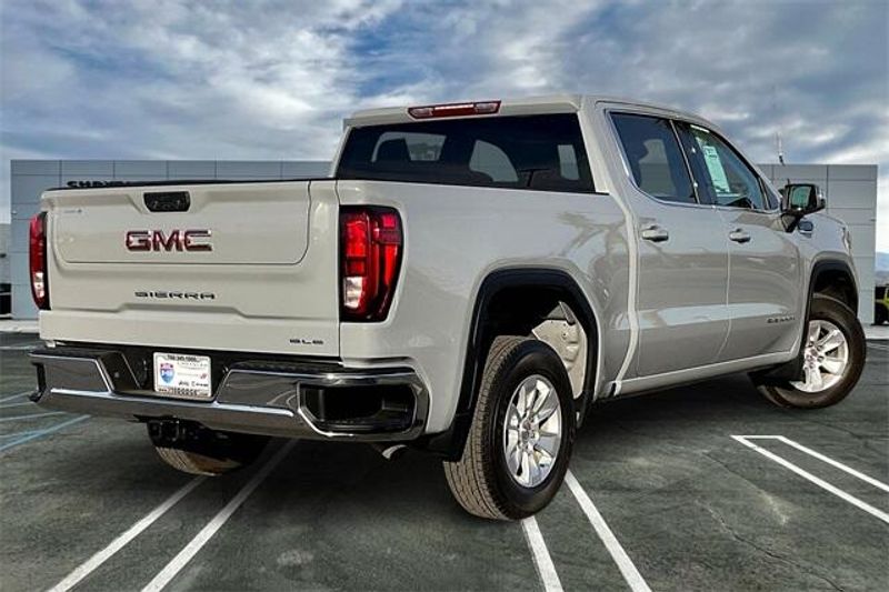 2024 GMC Sierra 1500 SLEImage 13