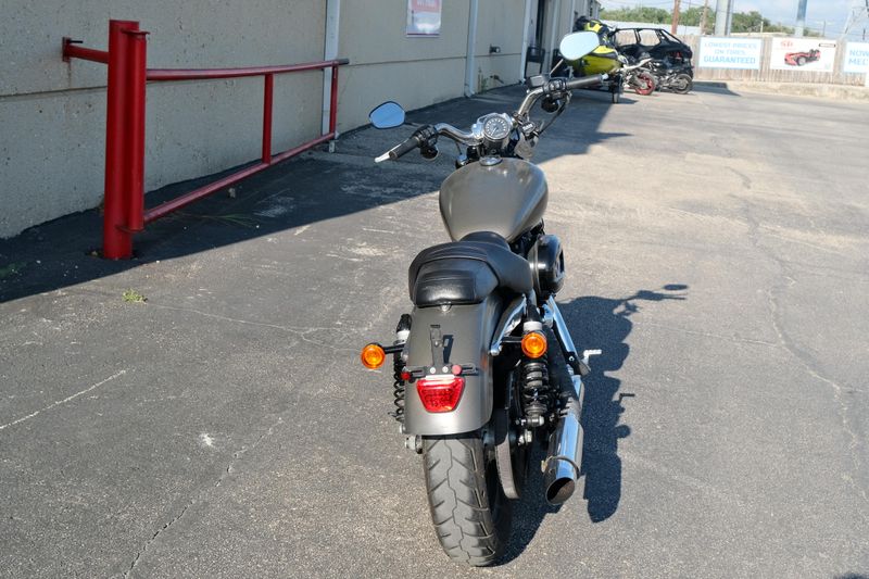 USED 2019 HARLEY SPORTSTER 1200 CUSTOM Image 4