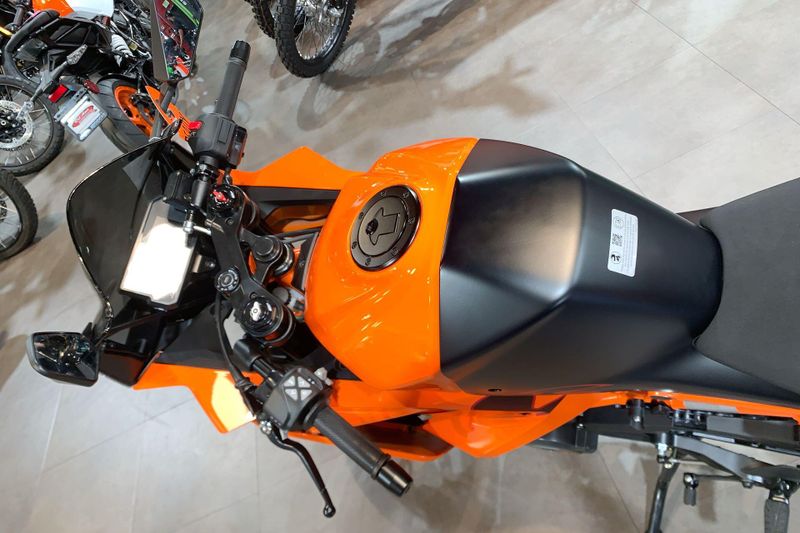New 2024 KTM RC 390 Image 13