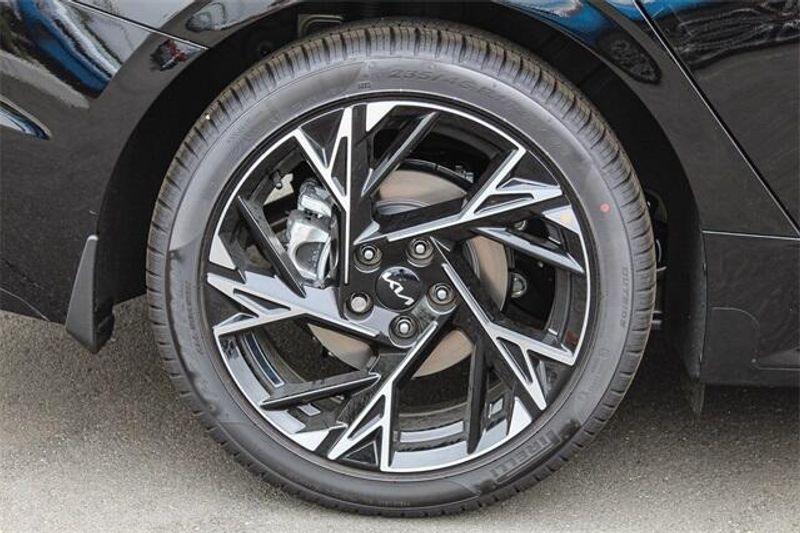 New 2025 Kia K5 GT-LineImage 19