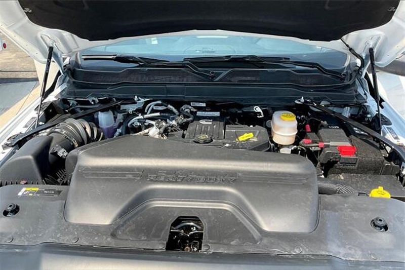 New 2025 RAM 3500 Tradesman Chassis Regular Cab 4x4 84