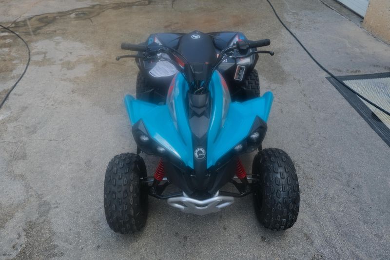2025 Can-Am RENEGADE 70 EFI ICEBERG BLUE AND BLACK Image 8