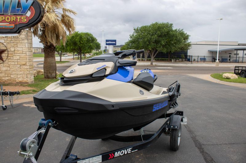 NEW 2026 SEADOO WAKE 170 WITH SOUND SYSTEM Image 5
