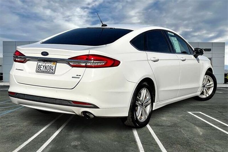 2018 Ford Fusion SEImage 13