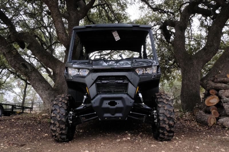 2025 Can-Am DEFENDER MAX DPS HD9 STEALTH BLACKImage 21