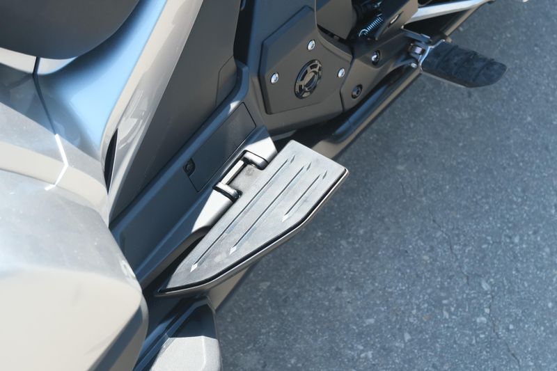 NEW 2025 HONDA GOLD WING TOUR DCT  in a LIGHT SILVER METALLIC exterior color. Family PowerSports (877) 886-1997 familypowersports.com 
