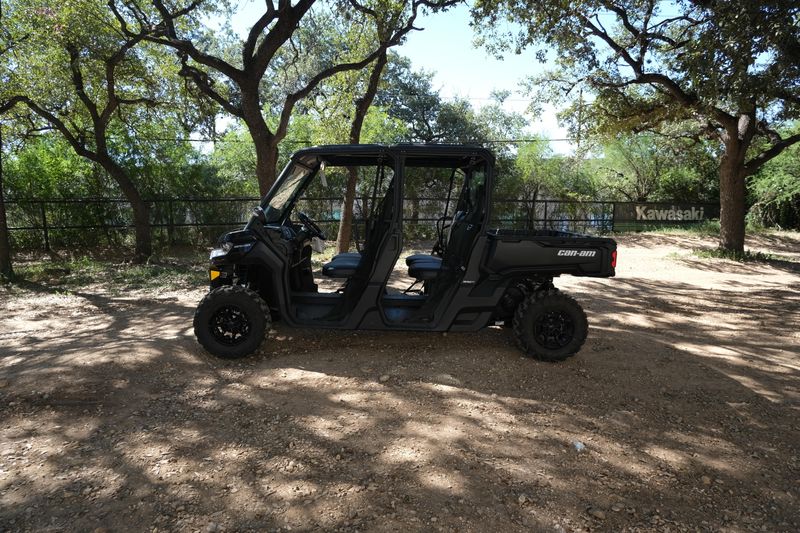 2025 Can-Am DEFENDER MAX DPS HD9 STEALTH BLACKImage 6