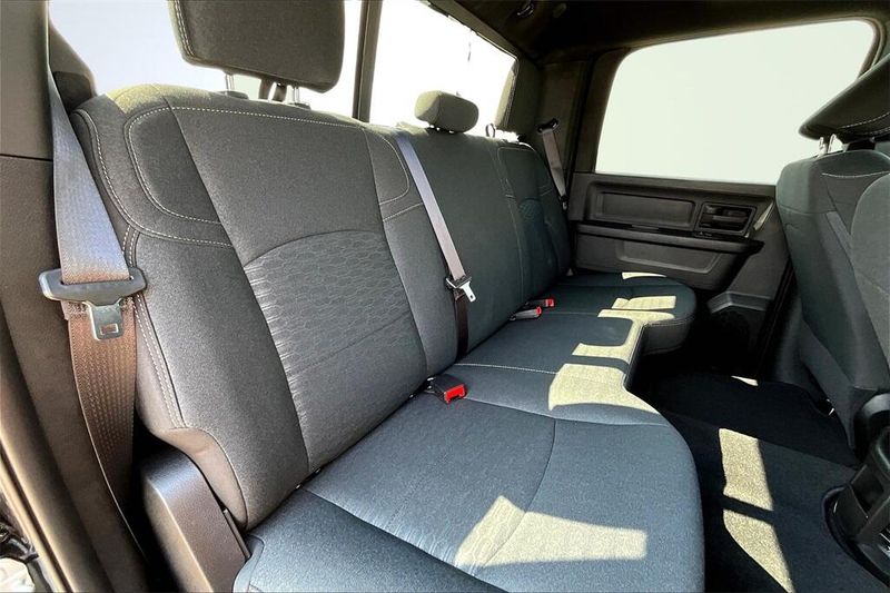 2026 Ram 2500 Tradesman photo 9