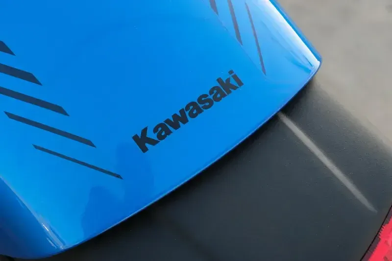 NEW 2026 KAWASAKI VULCAN S CAFE ABS Image 9