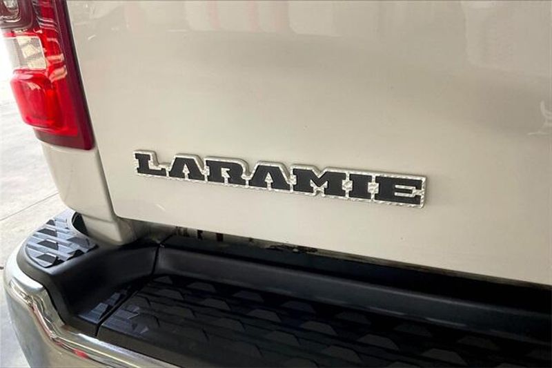 2020 RAM 2500 LaramieImage 31