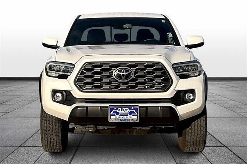 2023 Toyota Tacoma TRD Off-RoadImage 3