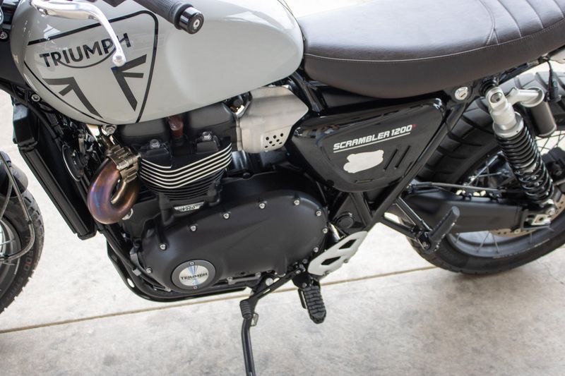 USED 2024 TRIUMPH SCARMBLER 1200 X Image 17