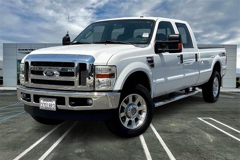 2009 Ford F-350 LariatImage 1