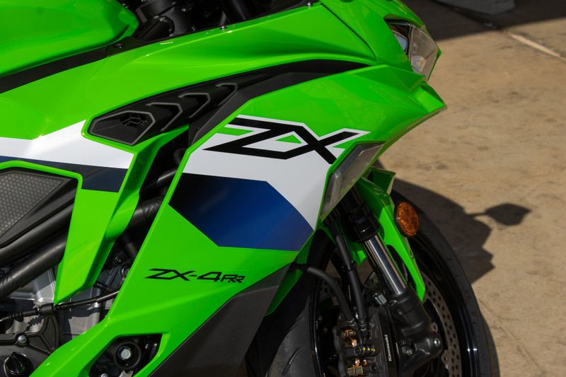 NEW 2026 KAWASAKI NINJA ZX4RR ABS Image 12