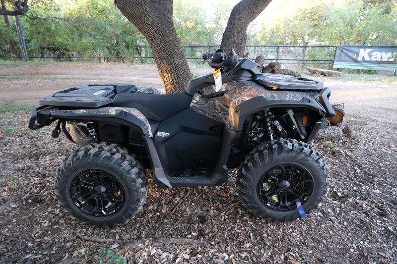 2025 Can-Am OUTLANDER XT 850 WILDLAND CAMO Image 24