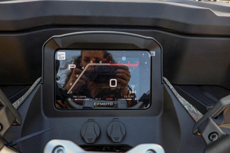 NEW 2025 CFMOTO CFORCE 1000 TOURING Image 27