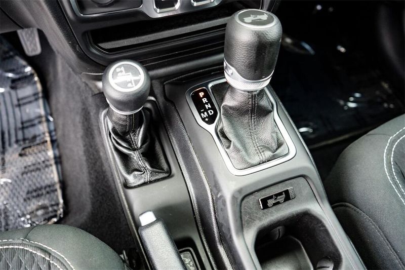 2021 Jeep Wrangler Sport photo 23
