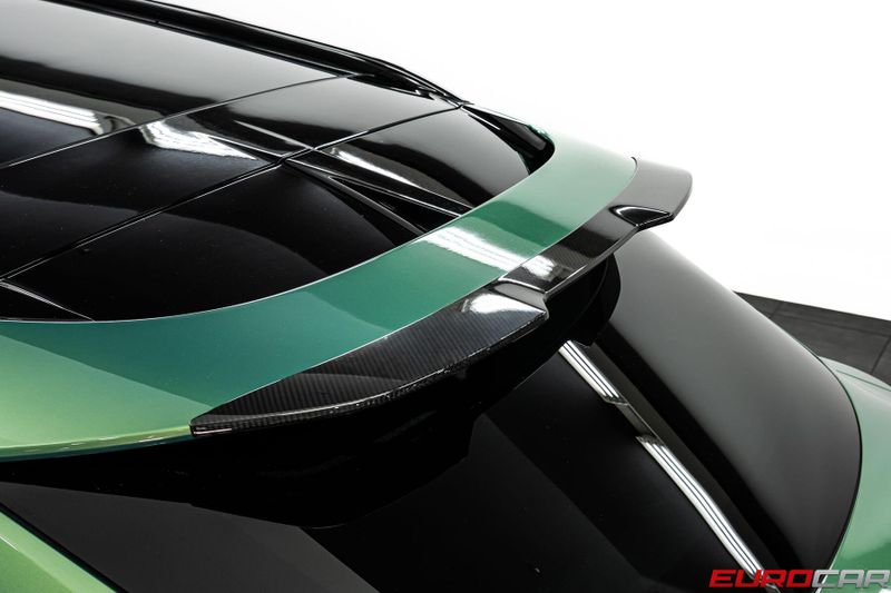 2023 Aston Martin DBX 707 *SPECIAL FACTORY PAINT * PANORAMIC ROOF*Image 17