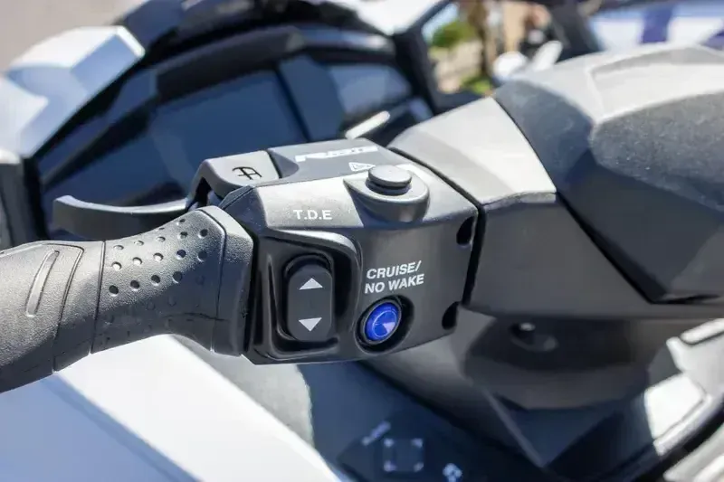 NEW 2026 YAMAHA VX CRUISER HO WITH AUDIO Image 13