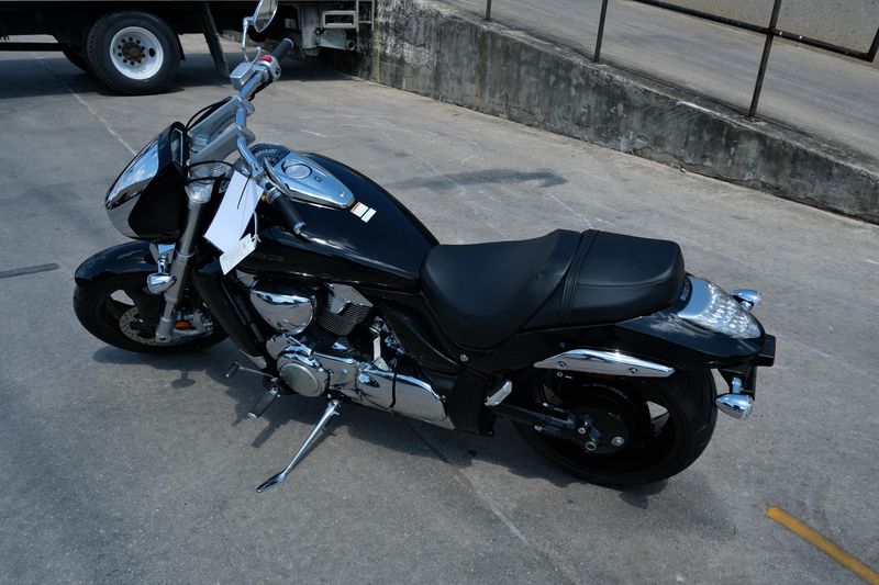 NEW 2025 SUZUKI BOULEVARD M109R Image 5