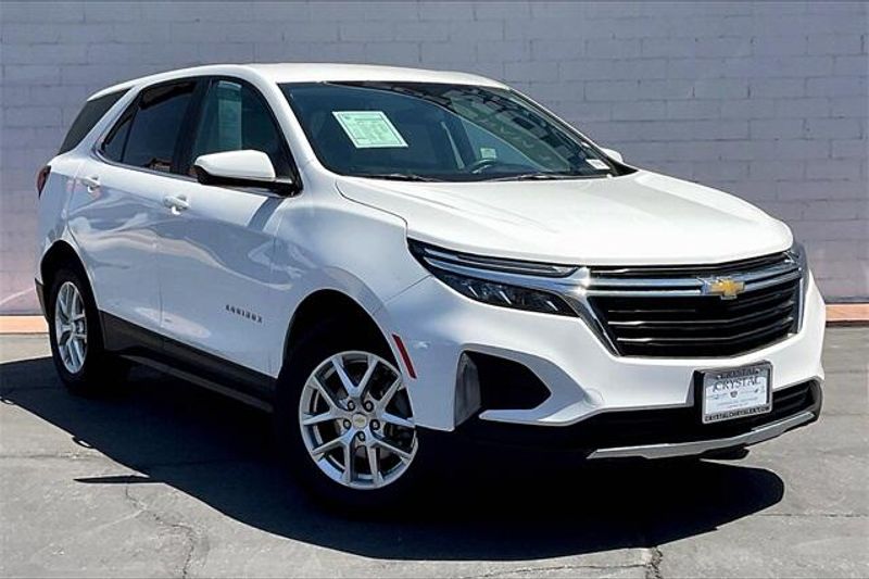 2023 Chevrolet Equinox LTImage 12