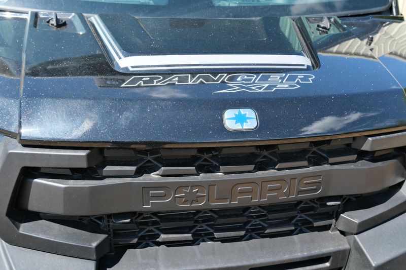 NEW 2025 POLARIS RANGER CREW XP 1000 NORTHSTAR TEXAS EDITION Image 14